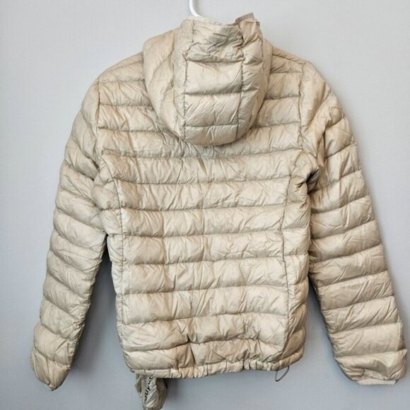 Aritzia TNA Botanie Little Puff Hoodie Jacket. Gray. Size Medium. - Picture 3 of 16